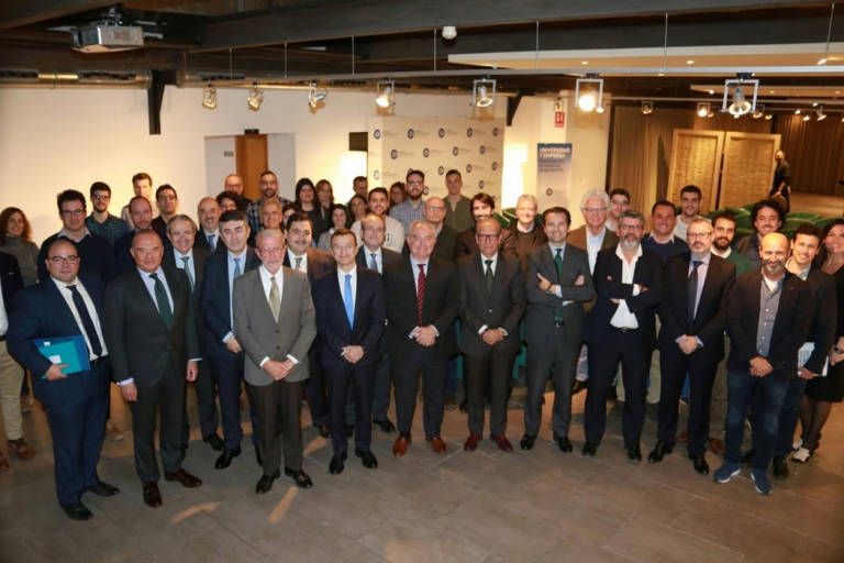 valenciaplaza's tweet photo. 18 proyectos serán mentorizados por destacados directivos valencianos https://t.co/XqcmulK76h https://t.co/PQv8xjlsc6