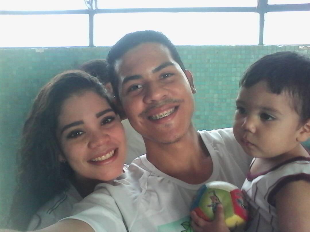 USP_CARACAS's tweet photo. Voluntarias de @SUENODEPRIMERA caracas siempre al servicio de quienes lo necesitan. Gracias https://t.co/C12budmosn