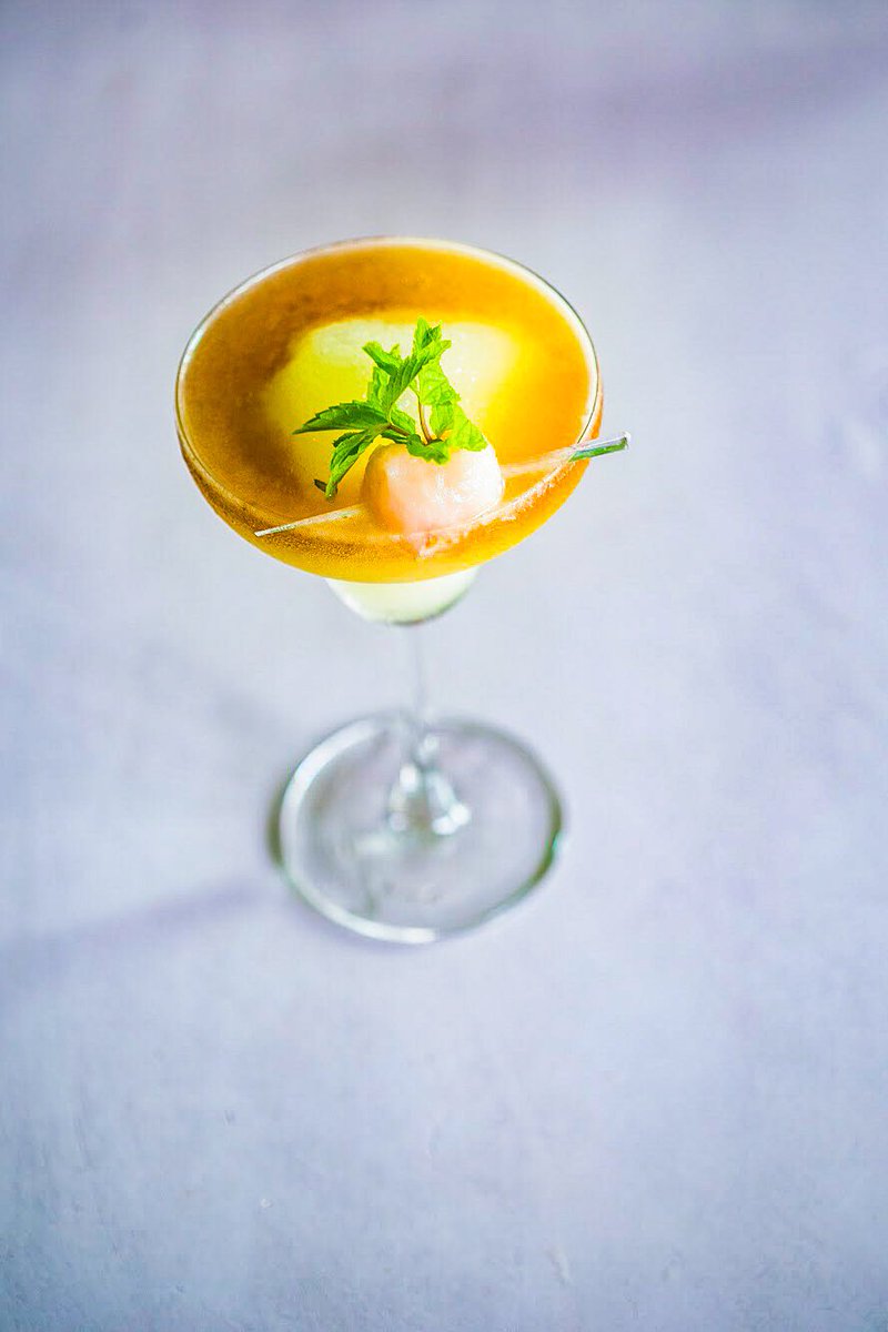 LIMABKC's tweet photo. Happy Hours are here again!💃🏻🕺🏻

*Enjoy upto 50% off on drinks everyday 6pm to 8pm 🍻

#LIMABKC #HappyHours https://t.co/JnnG6knm1c
