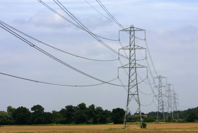 ReutersUK's tweet photo. UK energy price cap could be in place by Christmas 2018 https://t.co/Keh4oSt3rV https://t.co/Cj1CirP7wE