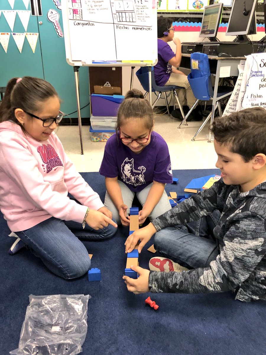HerreraHuskies's tweet photo. Students love #STEM in the classroom! #HerreraSTEM #HISD #TeamHISD @DrFennick @HISD_Supe @TeamHISD @HoustonISD https://t.co/BtJzWCo7eC