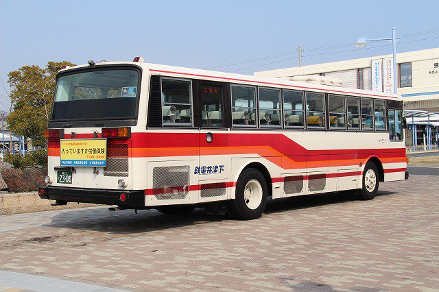 今日の富士重工5E。おケツの写真ってあまり見んなと言うことで4