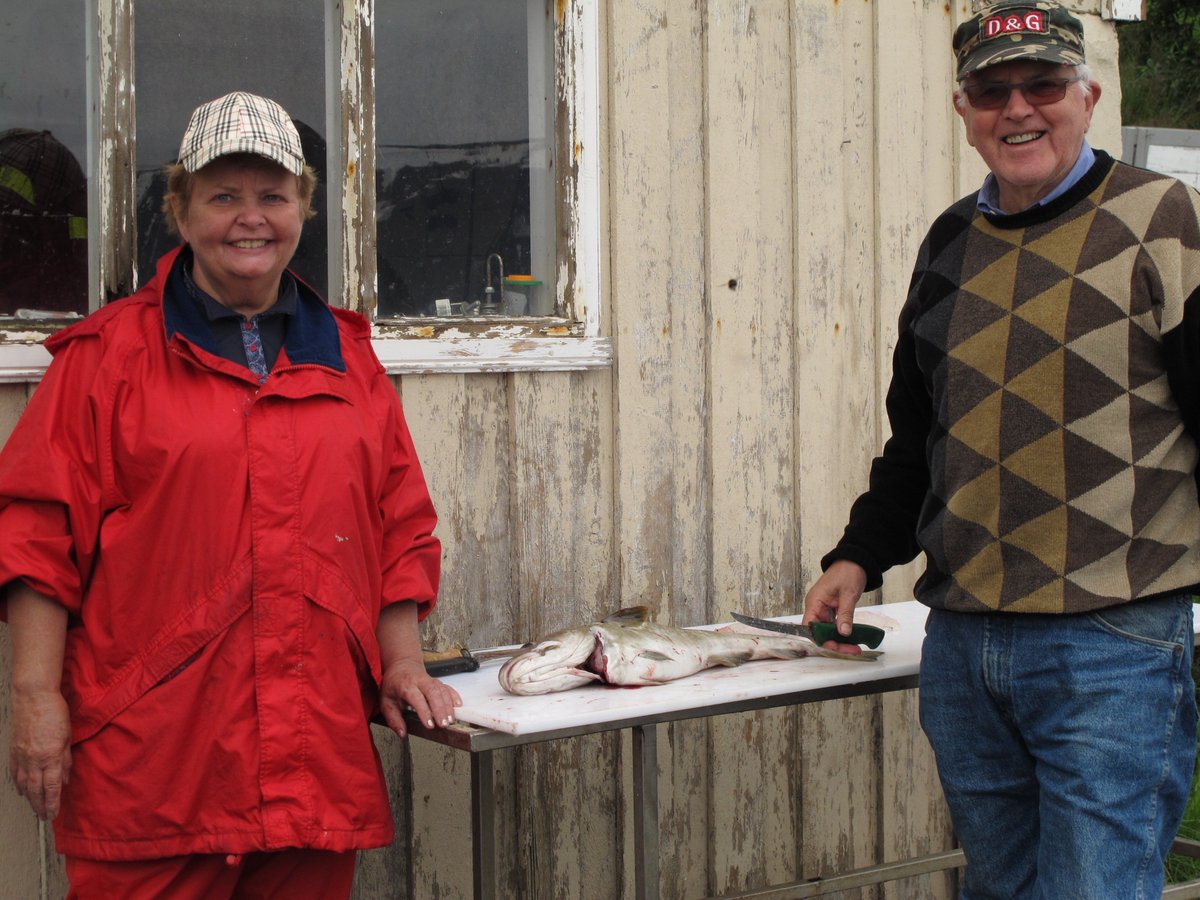 PortAkureyri's tweet photo. Any guesses what's for supper? 🐟 
#Omega3 #fish #fishinglife #FreshOffTheBoat #Iceland #cleaneating #Iceland https://t.co/jyvon9hJjI