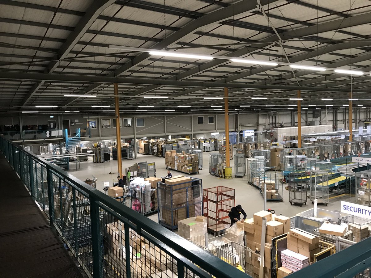 PleijsierBenO's tweet photo. Binnenkort starten wij met een interne verbouwing bij DHL E-Commerce te Utrecht #pleijsier #prefered #supplier #partner #dhl https://t.co/F4cIEMpW6M