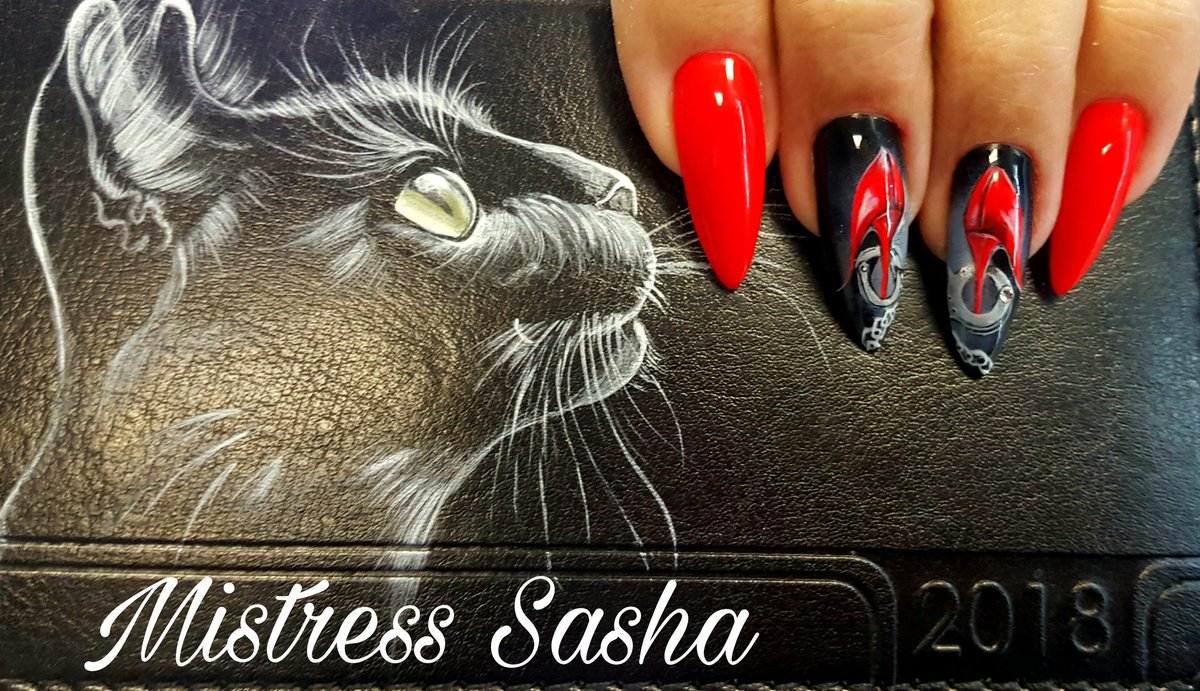 Mistress__Sasha's tweet photo. #mistressdubai #mistressqatar #femdomqatar #bdsmdubai #footworship #findomqatar #dohabdsm #fetishqatar https://t.co/tb4PLGwMMe