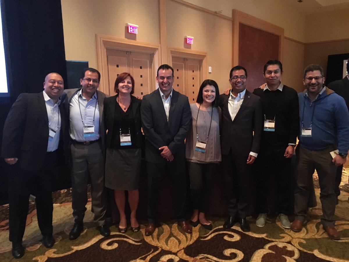 mariasiyu's tweet image. Full house for our #SAPHEC session with the account team from La Europea! #FKOM2018