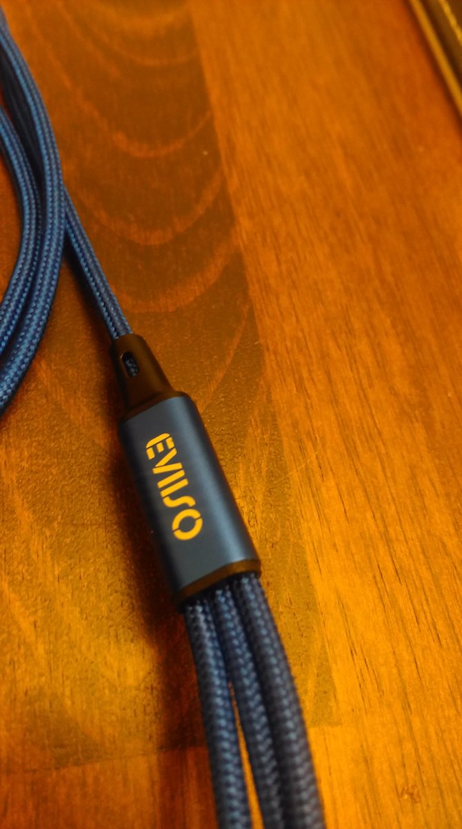 QuikCharge's tweet photo. NEW LEADS have arrived to increase charging performance!! iPhone ,Android and New Android leads will keep your phone charged up at Cabra! @cabracastle . https://t.co/n0qzwNEUJF