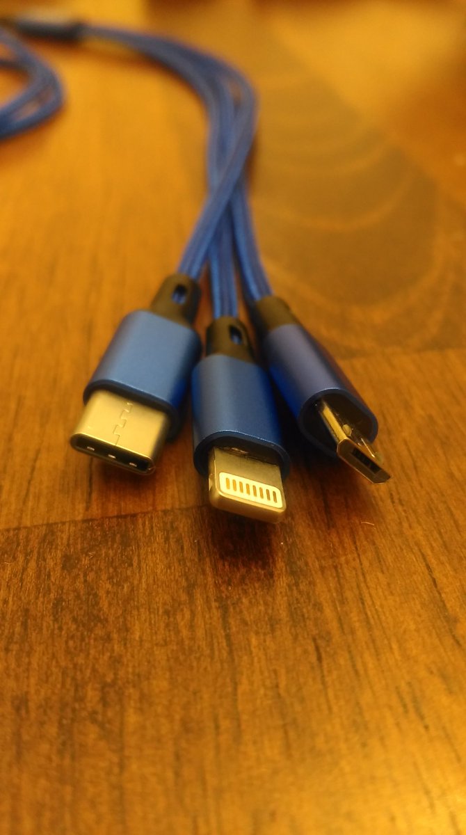 QuikCharge's tweet photo. NEW LEADS have arrived to increase charging performance!! iPhone ,Android and New Android leads will keep your phone charged up at Cabra! @cabracastle . https://t.co/n0qzwNEUJF