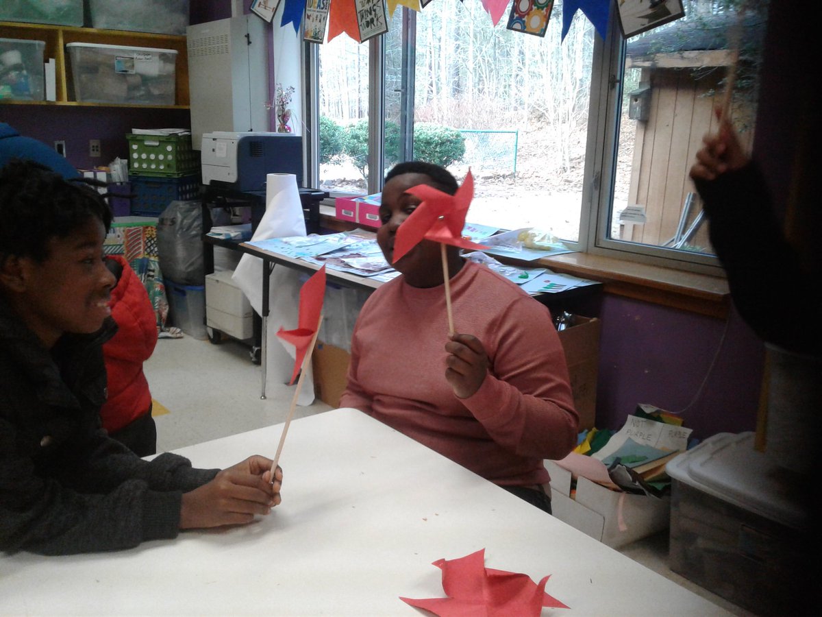 behr_keri's tweet photo. Wind patterns#thinkingoutsidethebox#teambuilding#creating#STEM https://t.co/CrlRilYjjZ