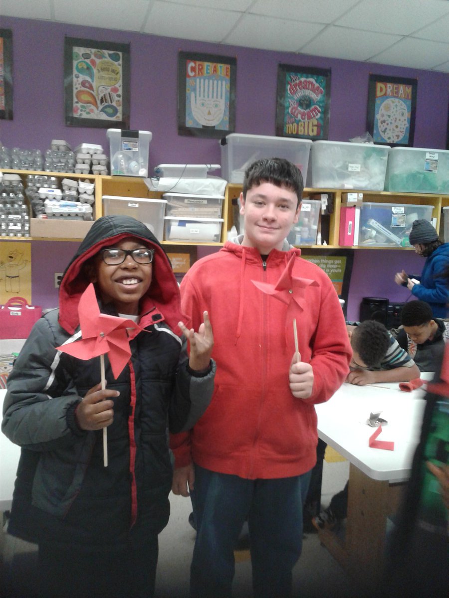 Wind patterns#thinkingoutsidethebox#teambuilding#creating#STEM