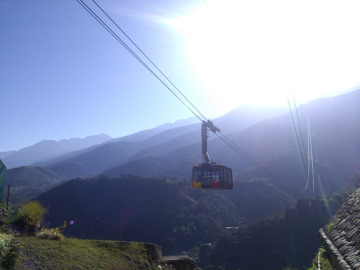 CableCar_Merida's tweet photo. "The sun is a daily reminder that we too can rise again from the darkness, that we too can shine our own light", Ajna. #HappyWednesday #Jan10 @Mukumbari @CableCar_Merida https://t.co/SkO6uq0DZK
