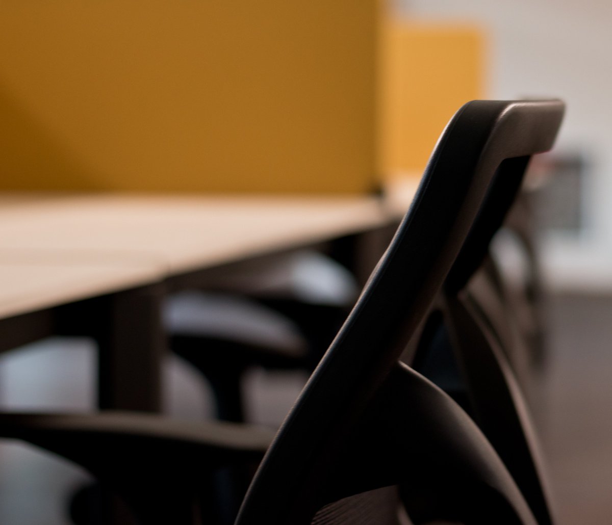 TreviglioCow's tweet photo. Qui c’è posto per gente sveglia! COW, il primo coworking a Treviglio, lo spazio condiviso di lavoro dove puoi avere un ufficio high tech a prezzo conveniente! https://t.co/TVLk7alNLW #cowtreviglio #treviglio #coworking #office #work https://t.co/BioZotxfvw