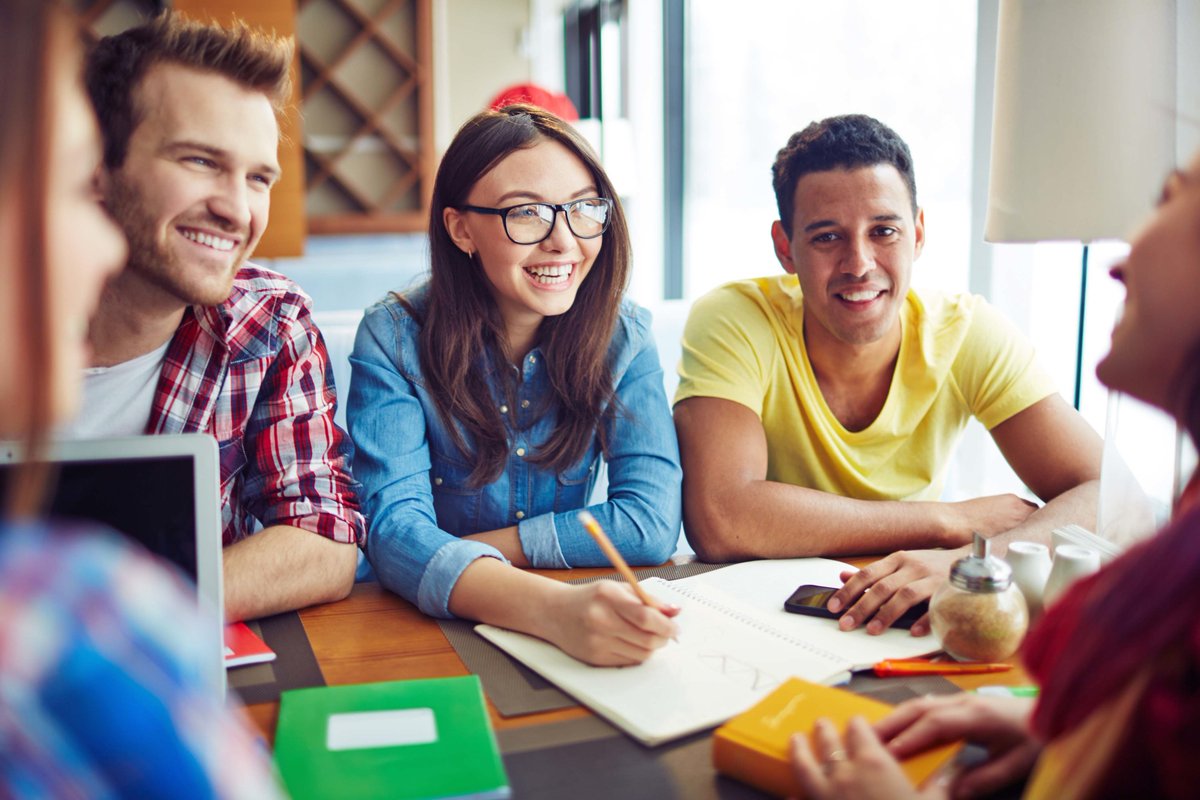 visaUSAnow's tweet photo. How to prepare for the interview related to a student visa? In this post you´ll find out about some pointers regarding that scary visa interview https://t.co/0Si0NBcv7b https://t.co/XIKmFEUtwZ