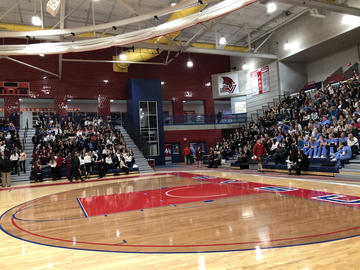 Can’t wait to get the awards ceremony started! Good luck to all <a href="/MichiganHOSA/">Michigan HOSA</a> competitors! #SVHOSA18