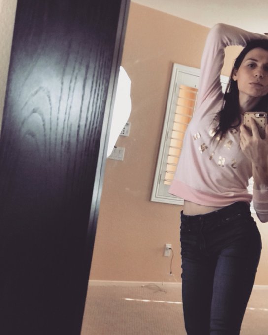 ⭐️✨✨✨ https://t.co/q7VATnXUG0