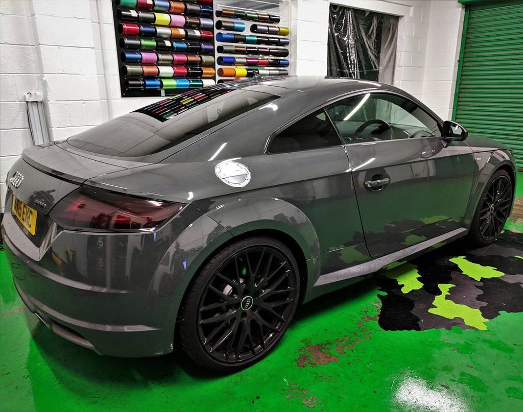 AKtints's tweet photo. Audi TT rear window and light tint #aktints #auditt #nardogrey #darkerlooksbetter #lighttint https://t.co/AkVkWpXLpQ https://t.co/rpwtHyOlS6