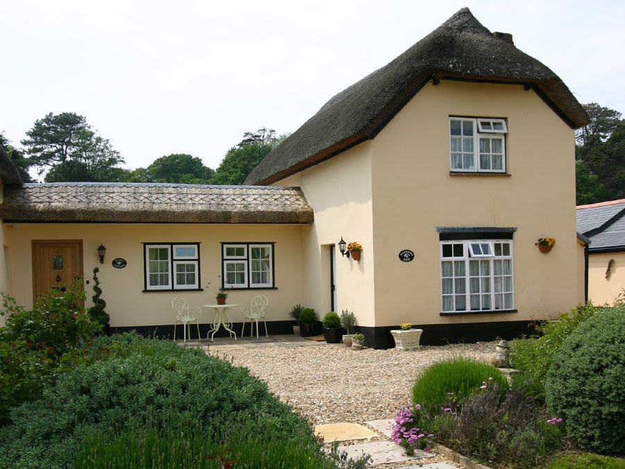 TheHolidayCots's tweet photo. Badger's Den is ideally placed to enjoy the beautiful Devon countryside and coast.
https://t.co/EEwZtVWlkj
#KnowleVillage #BudleighSalterton #Devon #England #Holiday #Travel #Countryside #Coast https://t.co/eEFQEAIE2C