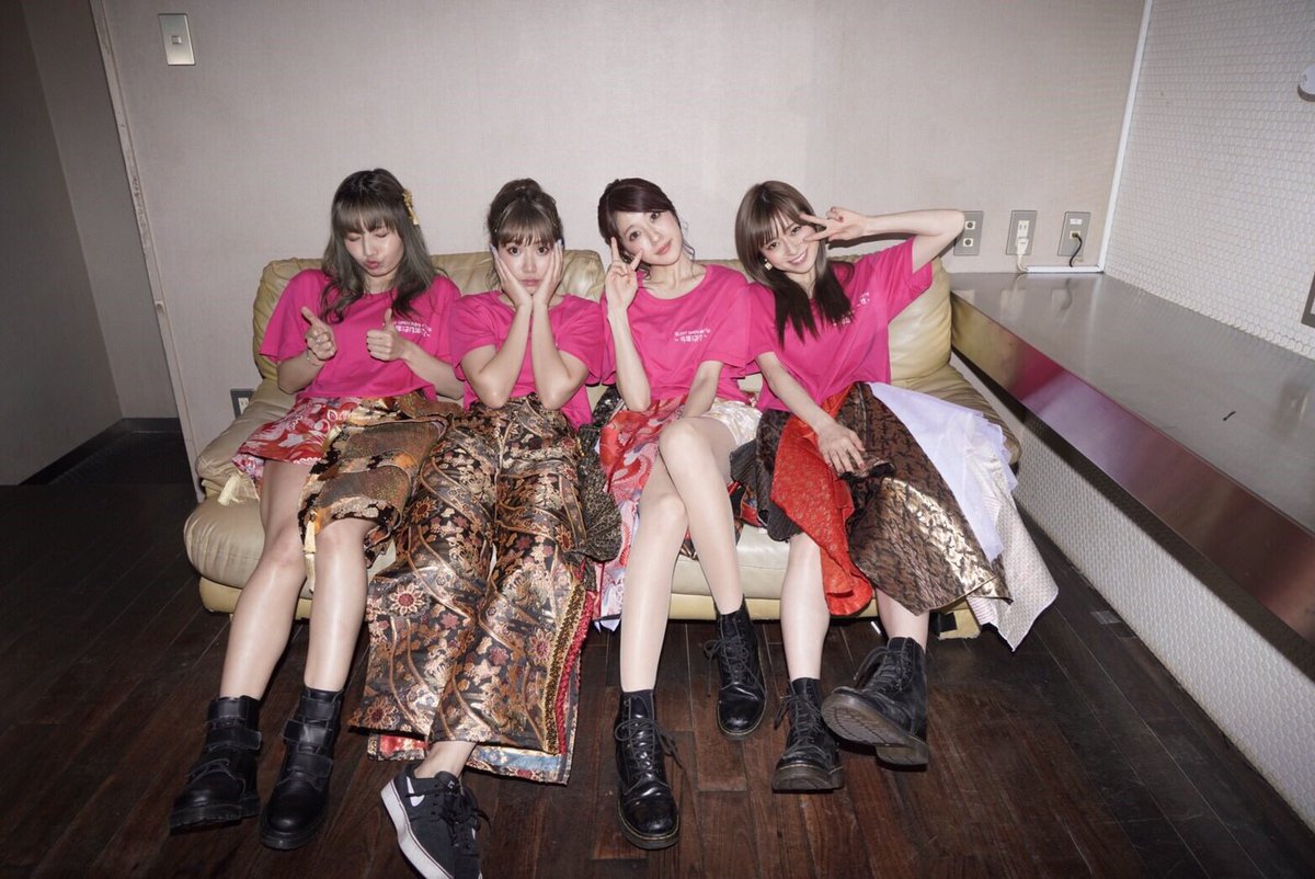 すぅ Silent Siren 新年一発目のライブありがとうございました 楽しかったなぁ 久々にキミスキスマイルとスローモーニングもやりました スローモーニングは個人的に上位3位に入るくらい好き 2月にはカドカワのも3月にはアルバムツアーもあるし すぅ Silent Siren 新年一発目のライブありがとうございました 楽しかったなぁ 久々にキミスキスマイルとスローモーニングもやりました スローモーニングは個人的に上位3位に入るくらい好き 2月にはカドカワのも3月にはアルバムツアーもあるし