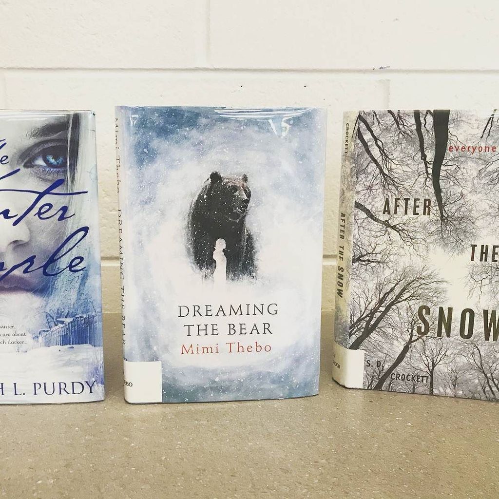 BramptonLibrary's tweet photo. Brrrr! Embrace the cold this winter by curling up with a frosty winter read. Pairing with your favourite warm beverage is a highly recommended!
#atBL #brampton #library #bramptonlibrary #youngadultbooks #fiction #novels #books #bookstagram #librariesof… https://t.co/igLBs2I9wI https://t.co/U9HAULiW68