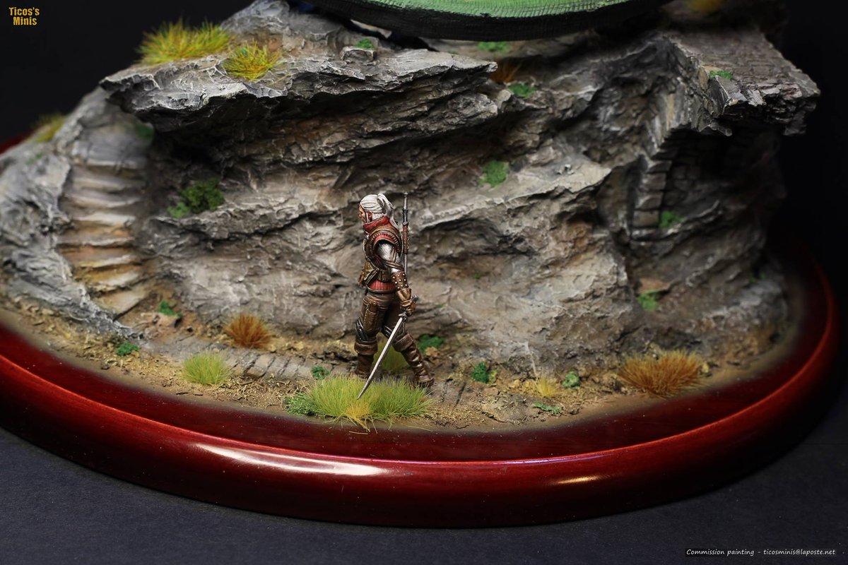 thewitcher's tweet photo. 'Witchers don't kill dragons' diorama by Tico's Minis (https://t.co/lATIzX9c3E) https://t.co/hE7JxVBCJM