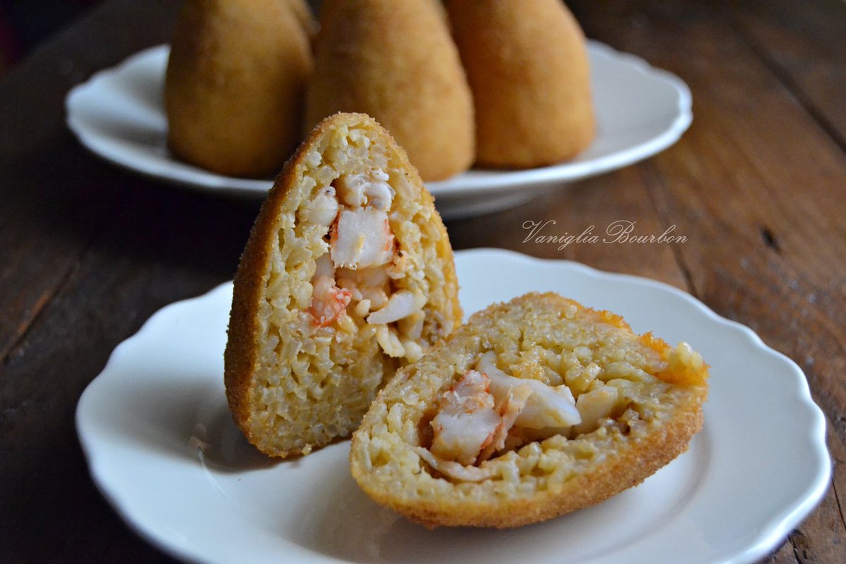 vanigliab's tweet photo. I miei arancini di mare <3 
Per la ricetta qui → https://t.co/pyrgqzgvzr https://t.co/6lBThF1FAn