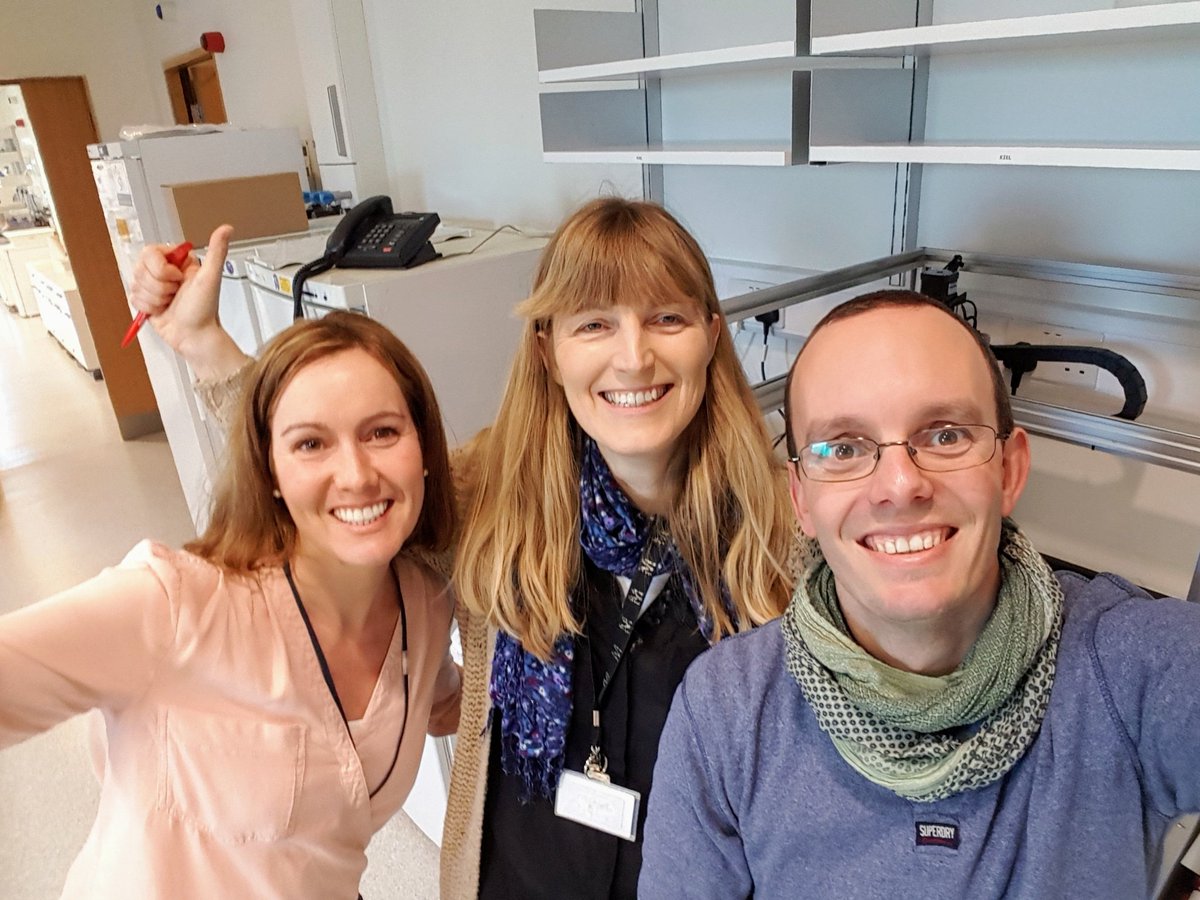 fey_dirk's tweet photo. Just finished setting up our first #LabRobot #greatfun for Quantitative Analysis (Kiel) & Cancer Dynamics (Fey) labs #colaboration @sysbioire. Dinosaur protocol running @OpenTrons_ #systemsbiology https://t.co/lXBW4T2GGA