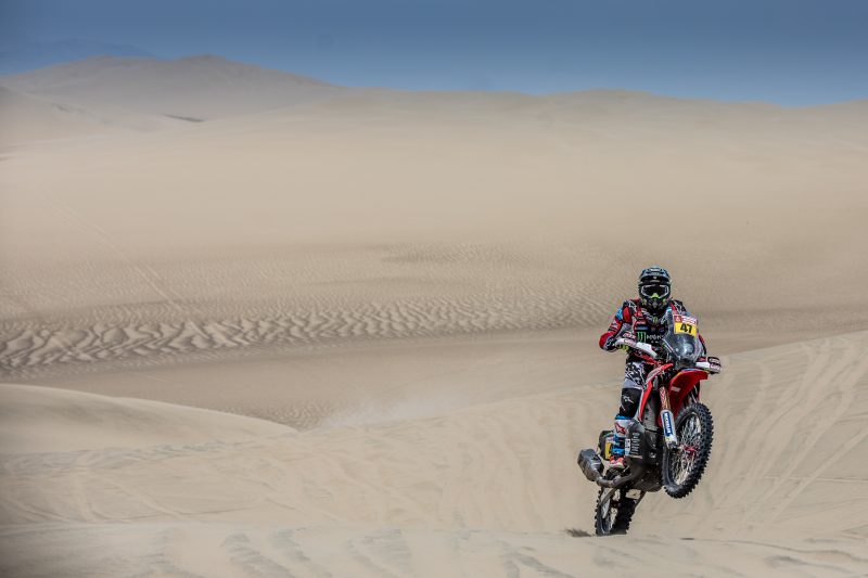 kmbenavides's tweet photo. Kevin al ataque!!! El salteño fue tercero en la Etapa 5, quedando a 12:20 de @joanbangbang88. Sin embargo, le descontó terreno a @A_Vanbeveren y ahora es segundo en la General a tan sólo un minuto del francés. 
Mañana, la carrera cruza a territorio boliviano. https://t.co/xK0pZaehAJ