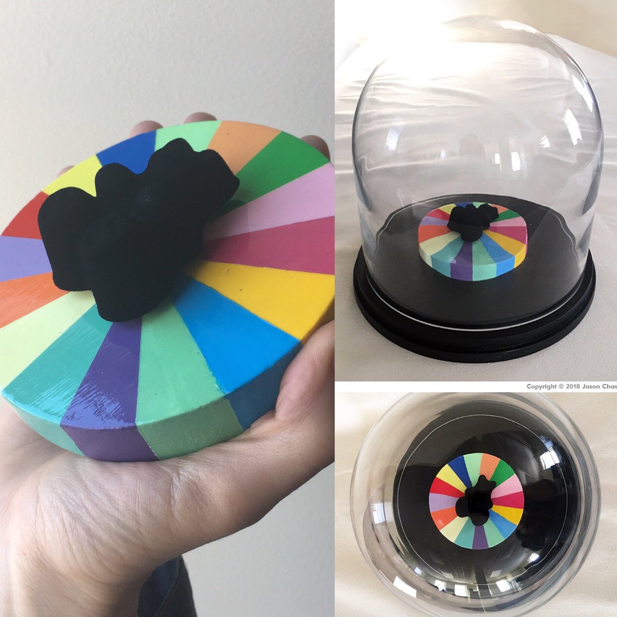 chasejason's tweet photo. A limited edition of six, #SingularityBlack Ursas.
Each one has a hand made carousel, hard-mounted upon a 10" black base with glass dome. Signed by #JasonChase with a signed certificate.
$1500 each, dm for shipping and availability https://t.co/n9FU2l8E42