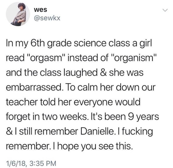 thedygest's tweet photo. We see u Danielle 😂 https://t.co/w6GX3DGNTb