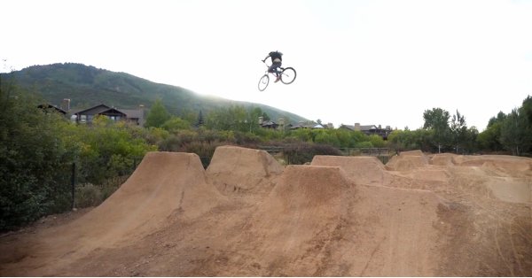 Cody Gessel goes all in for his new <a href="/deitycomponents/">DEITY Components</a> edit!
canyoudigitbmx.com/cody-gessel-do…