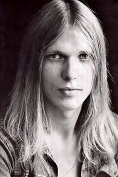  HAPPY 63rd BIRTHDAY , 
MICHAEL SCHENKER !!!
Lead Guitarist Extraordinaire                  