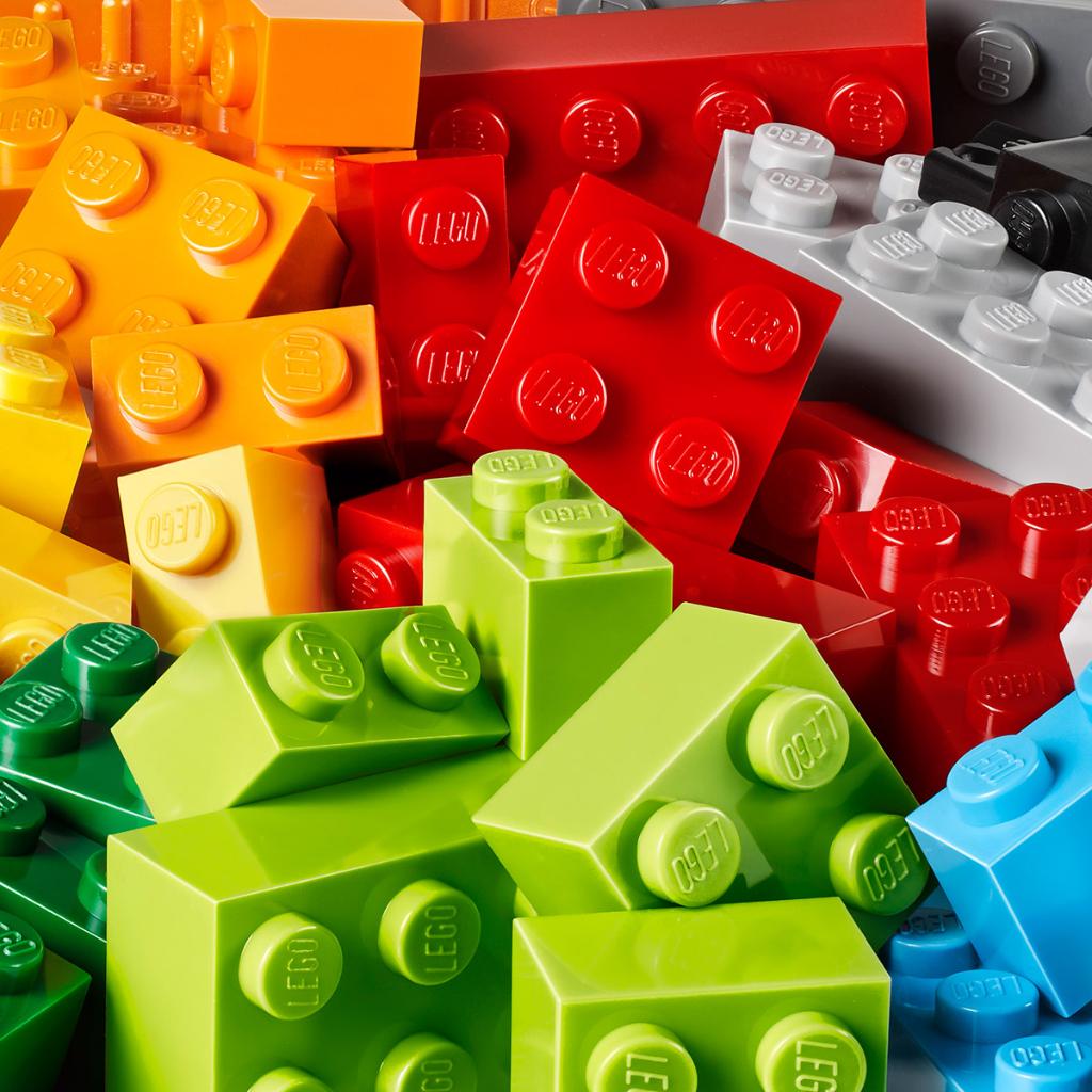 Barnes Noble On Twitter Build Play And Learn Discover New