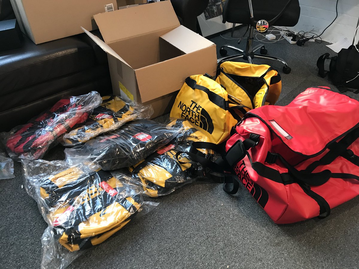 Falconprofilm's tweet photo. Camera trap bags have arrivedβοΈ packing for Tibet begins @BristolCamLab #bristolcameralab #4kcameratraps #tibet https://t.co/PjaY0l2xwe