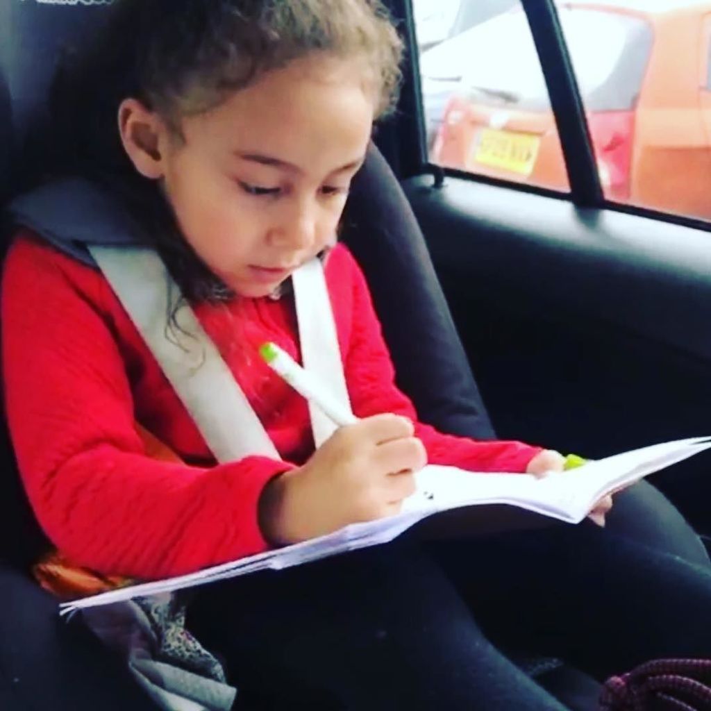 On the go! Lily with her PLOX activity book in tow - duh. ☺️
•
•
•
#plox #ploxlondon #ploxtravel #ploxworkshops #ploxparties #thecreativewaytoplay #london #londonmums #londonkids #dads #mums #kids #kidstravel #travellingwithkids #holidayjournal #noscreens #staycreativewi…