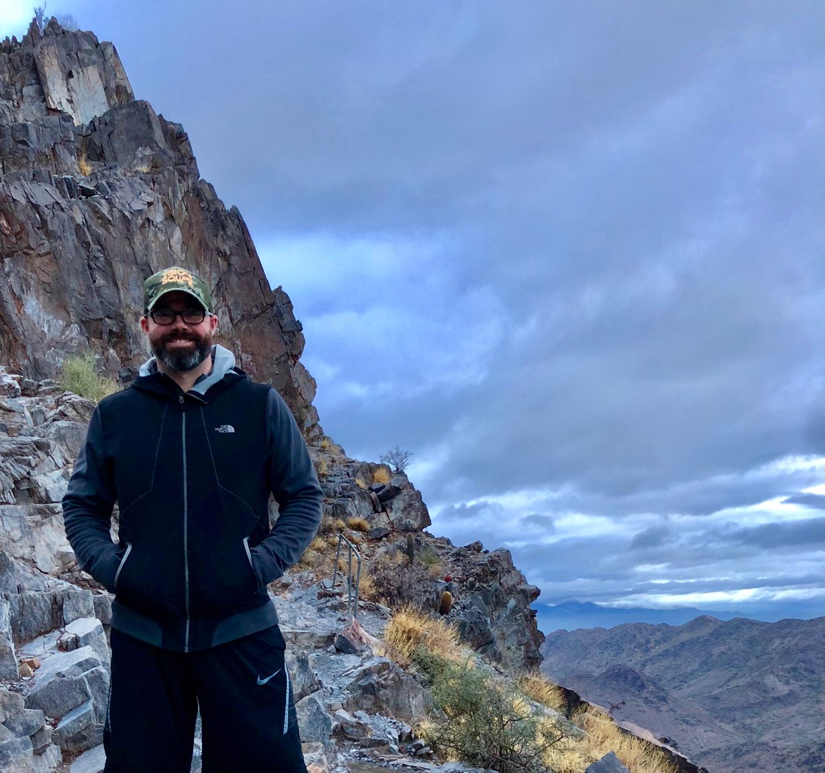 Thanks to <a href="/burchmomma87/">Shlanda Burch</a> we got up early to take a hike in PHX before we kick off the day! #WVisThePlaceToBe <a href="/WirelessVision/">Wireless Vision</a>