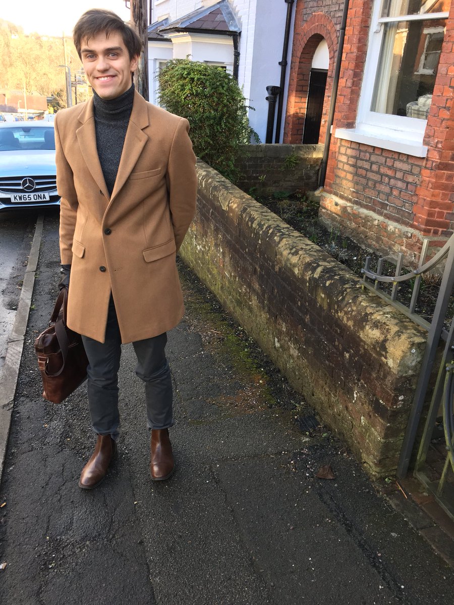 ZackSilk's tweet photo. @primermag @Gap @AlphaIndustries @OldNavy @chippewaboots Trying to stay dry/ smart today in the U.K. Gone for a camel coat, grey chinos and a grey turtleneck to stay warm. https://t.co/6egna3O76q