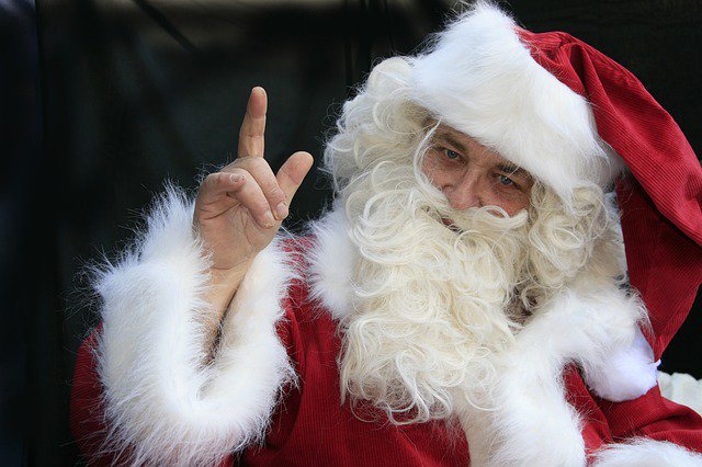 grupodisber's tweet photo. ¿Está obligada la empresa a regalar una cesta de Navidad a sus trabajadores?
🤔Resolvemos aquí tus dudas:
https://t.co/up1iCHF5EW https://t.co/udN8vBoNy7