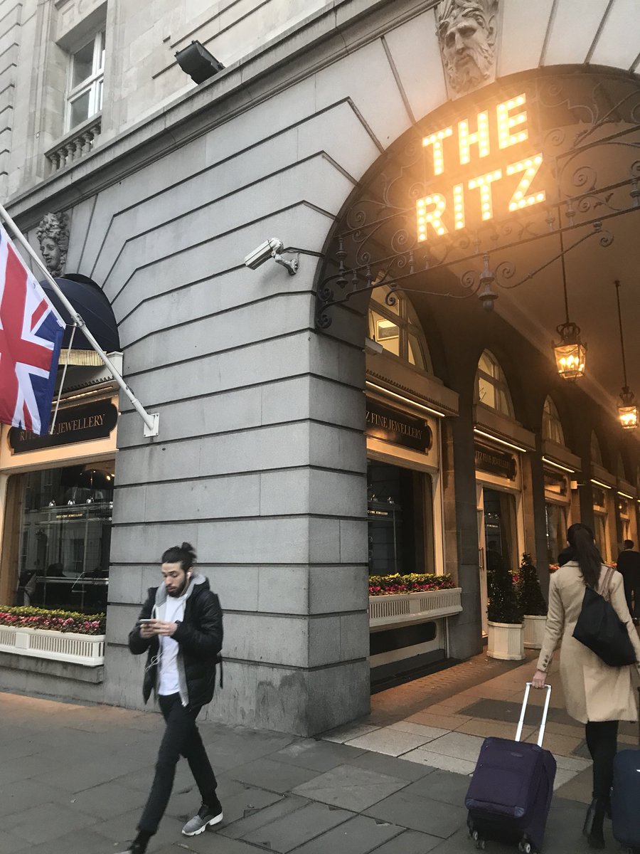 lyndZee87's tweet photo. You will be here soon! @SimonGatheridge @b3thjones #theritz #TheRitzHotel @theritzlondon https://t.co/KU7OccsPHv