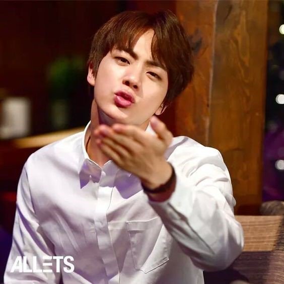 KIM SEOKJIN! #iHeartAwards #BTSARMY #BestFanArmy <a href="/BTS_twt/">방탄소년단</a>
