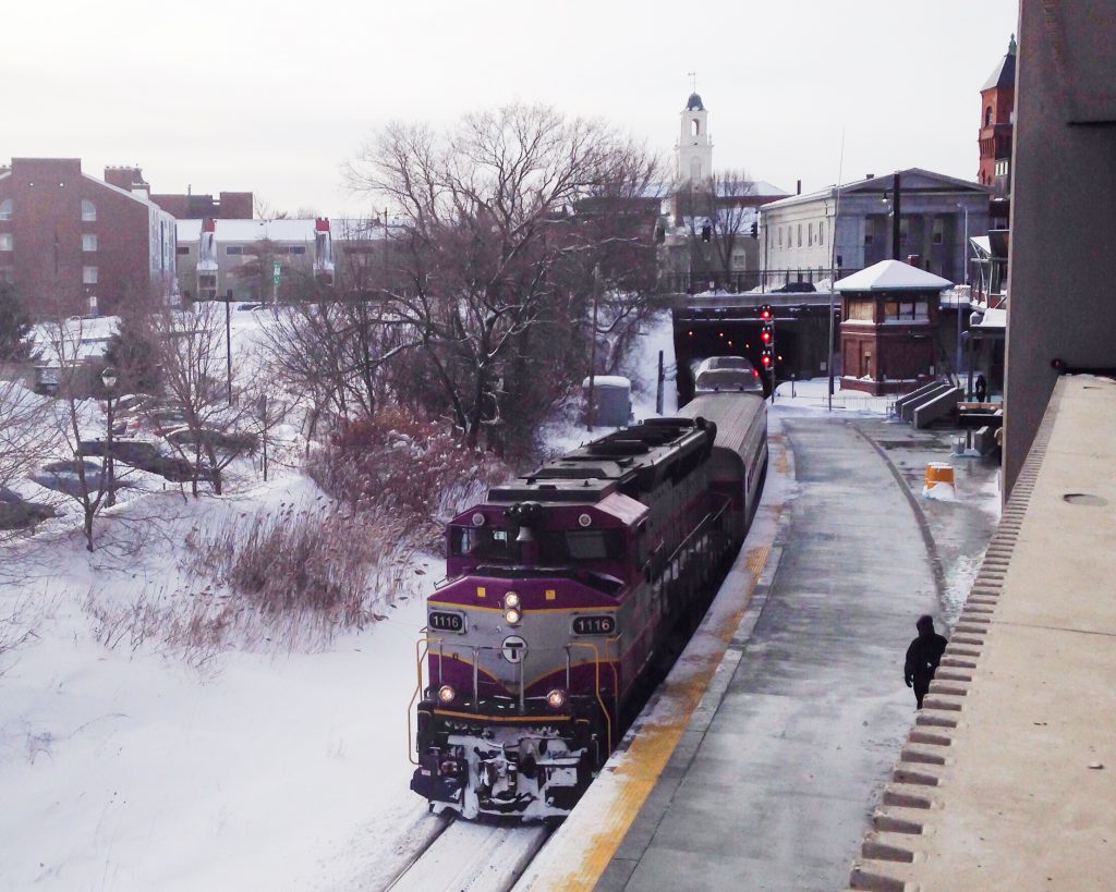 InvestNowMA's tweet photo. Tension between MBTA and Keolis during winter storm https://t.co/5RJEU4wmof https://t.co/WD3KpcWM8L