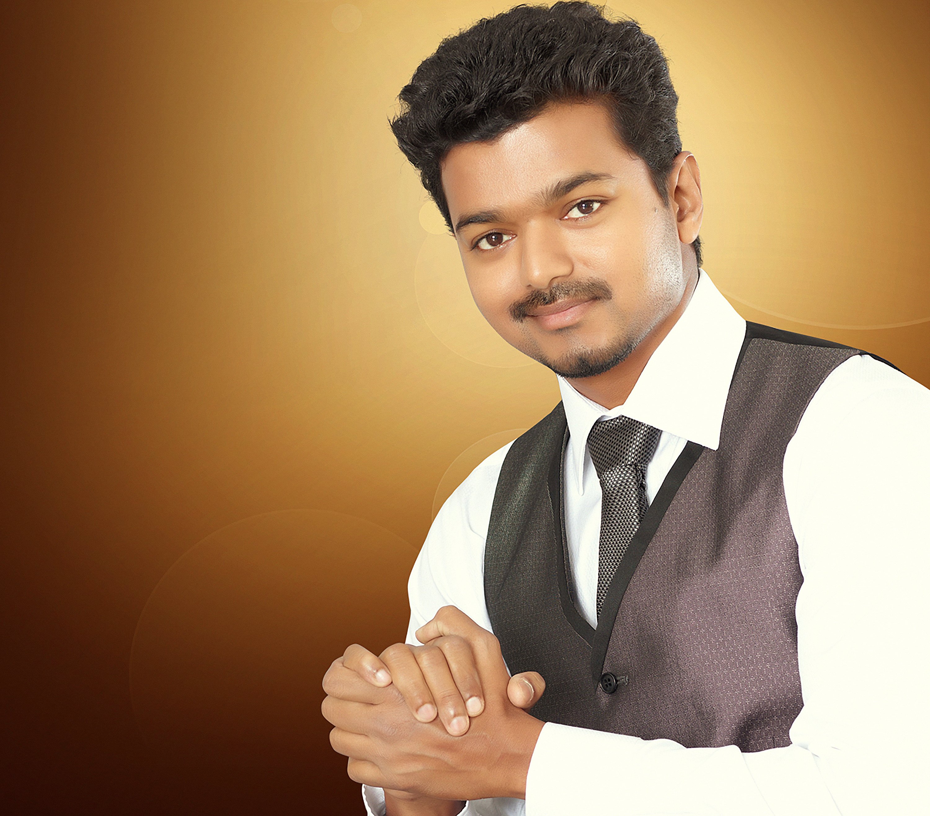Jos alukkas hotsell vijay ad