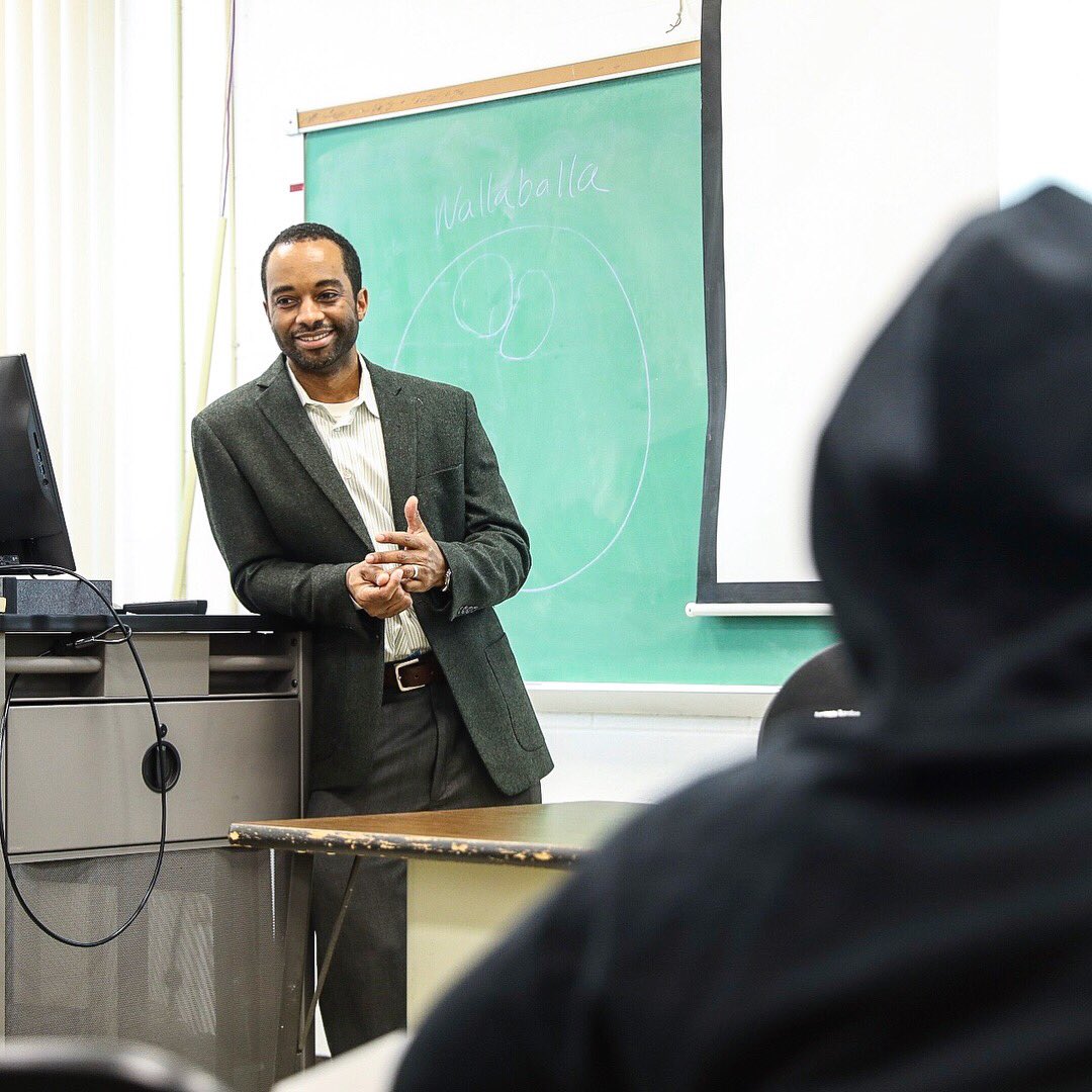 auccam's tweet image. Gaylon Hollis, Morehouse College class of 96’, presented his knowledge and skills of intellectual property in the J-Mester entrepreneur Class today #ontheauccam #auccam #morehouse #trademarks #copyright #patents @gaylonharris