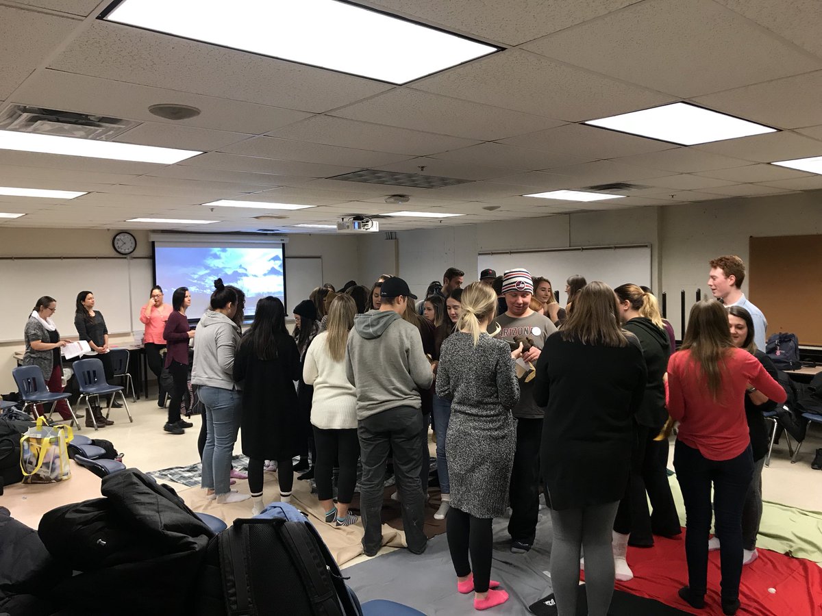 rob_riel9's tweet photo. WSD Ab Ed Team delivering the Blanket Exercise with U of W education students #wsdabed #winnipegsd https://t.co/2BNqU4JLYK