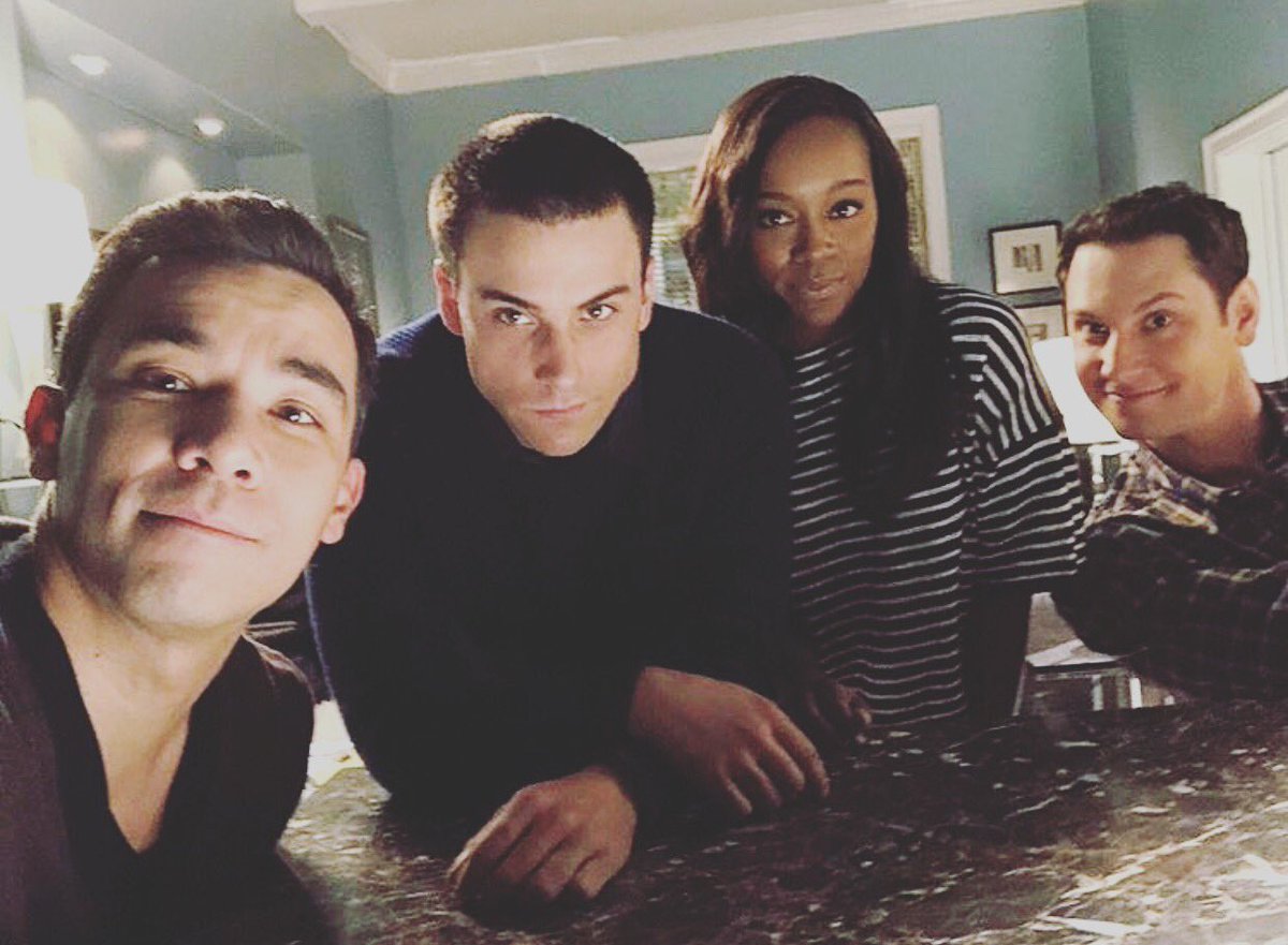 ajanaomi_king's tweet photo. 💋💋💋 https://t.co/Mh6Met0BgR
