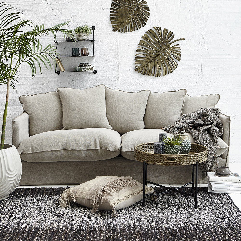 Moodntoneoff's tweet photo. Cocooning time with beautiful and comfortable Dara sofa by @lenebjerredesign ✨
#sofa #available #beautiful #design #lenebjerre #linen #fabric #interiordesign #interior #house #housedesign #inspiration #ambiance #sand #cosy https://t.co/lQFVGhO9bt