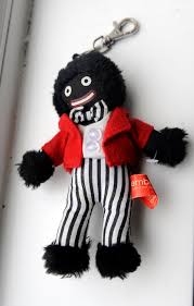 Wayne1Fontana's tweet photo. I loved my gollywog and I wasn't too keen on my one-eyed brown bear, but the uproar about the black kid being the greatest monkey in jungle. We must put a stop to this race bating by the elites of the NWO. https://t.co/7vywF6QHVY