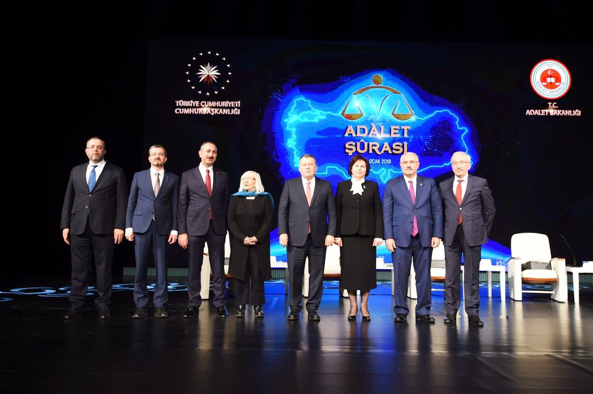 #AdaletŞurası ilk gün oturumu sona erdi. Katılımcılara teşekkür ederiz.