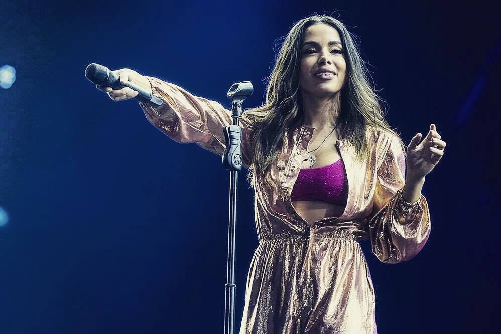 AnittaChart's tweet photo. UM RT = UM VOTO
DEZ RTS = DEZ VOTOS
CEM RTS = CEM VOTOS
MIL RTS = MIL VOTOS

#iHeartAwards #SocialStarAward #Anitta @Anitta https://t.co/hvgoHnELH8
