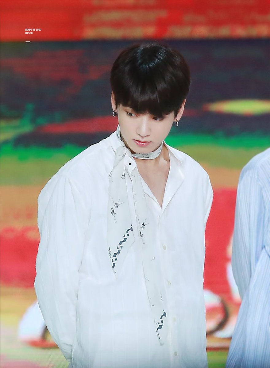 madein1997_jk's tweet photo. actually I met an angel 
#정국 #방탄소년단 @BTS_twt https://t.co/LXqCE52Dnv