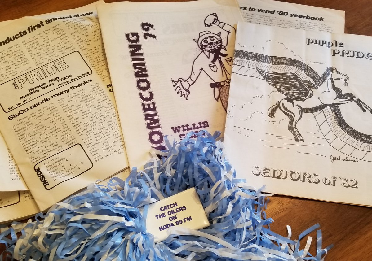 Daveahand's tweet image. It's amazing what you find when you're cleaning out the closets. #moveprep #cleaning #declutter #minimize #hhsclassof82 #Oilers